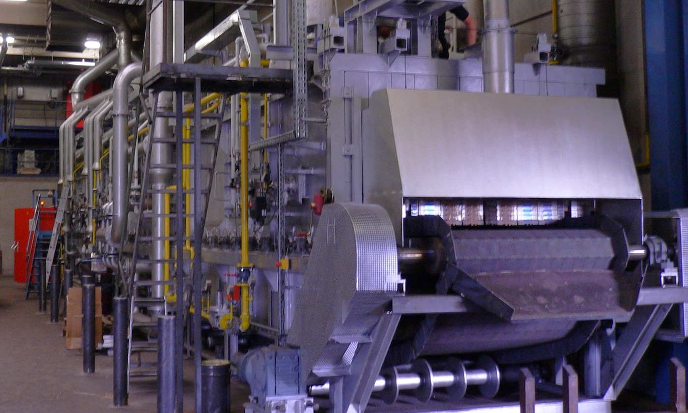 Image "Ofenpix:band-normalisierungsofen.jpg"