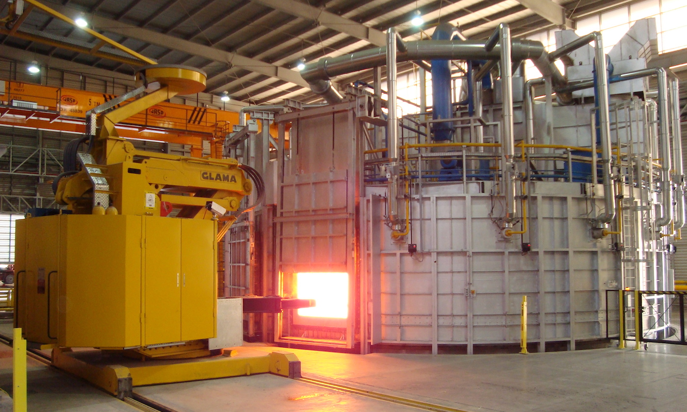 Image "Ofenpix:drehherd-schmiedeofen.jpg"